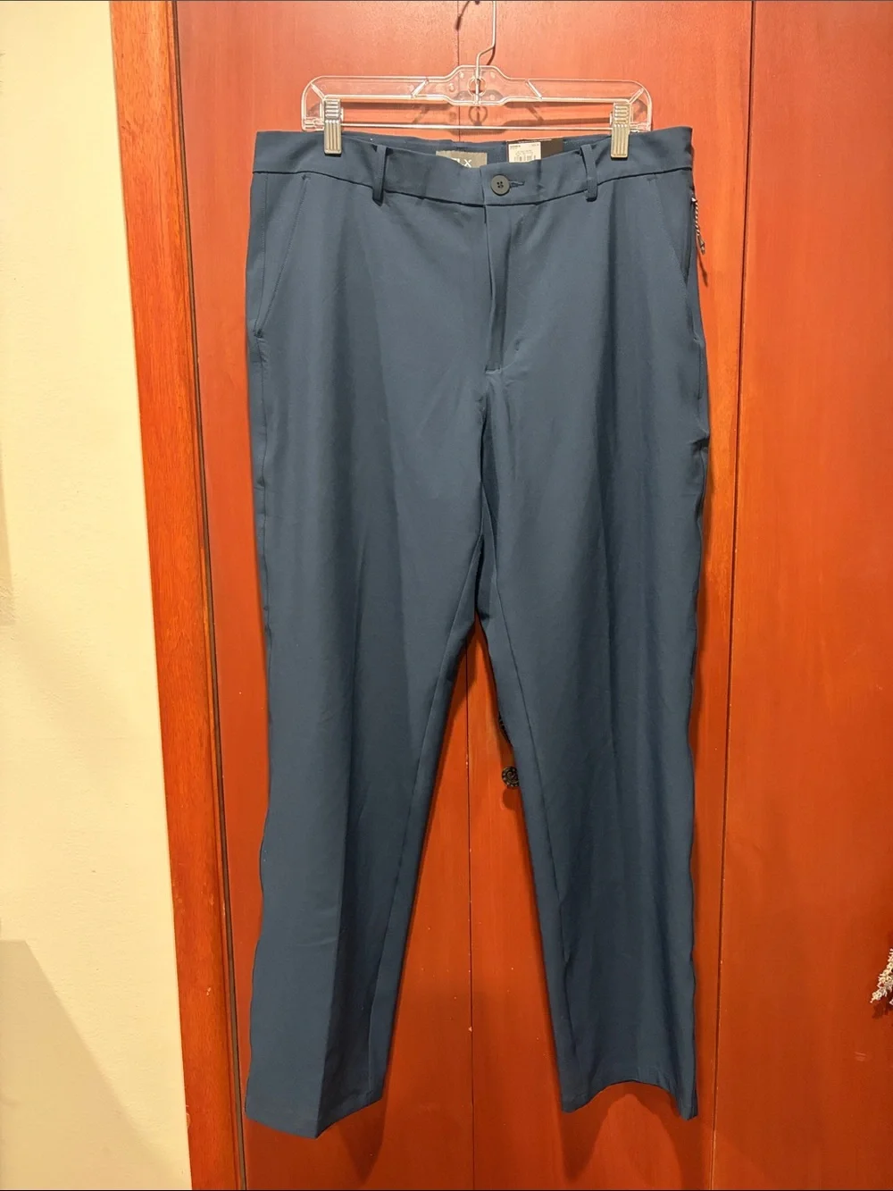 Men's FLX Stretch Dress Pants in Navy Blue